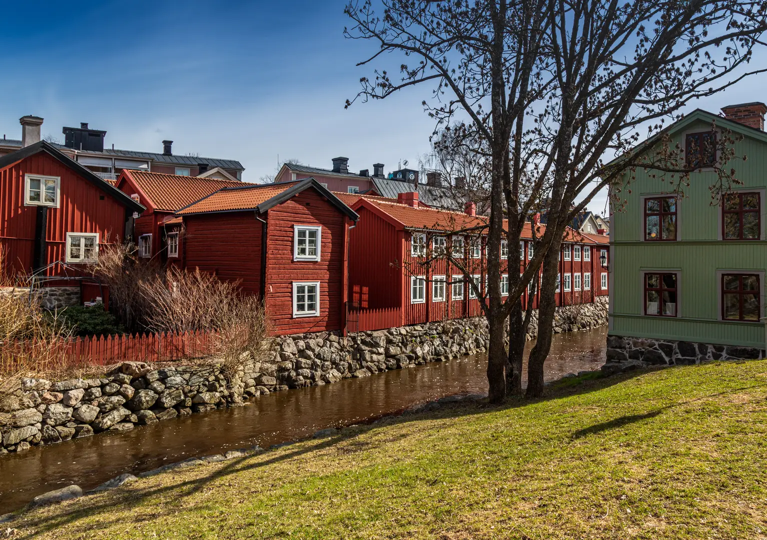 Vi servar alla aggregatmärken i Västerås